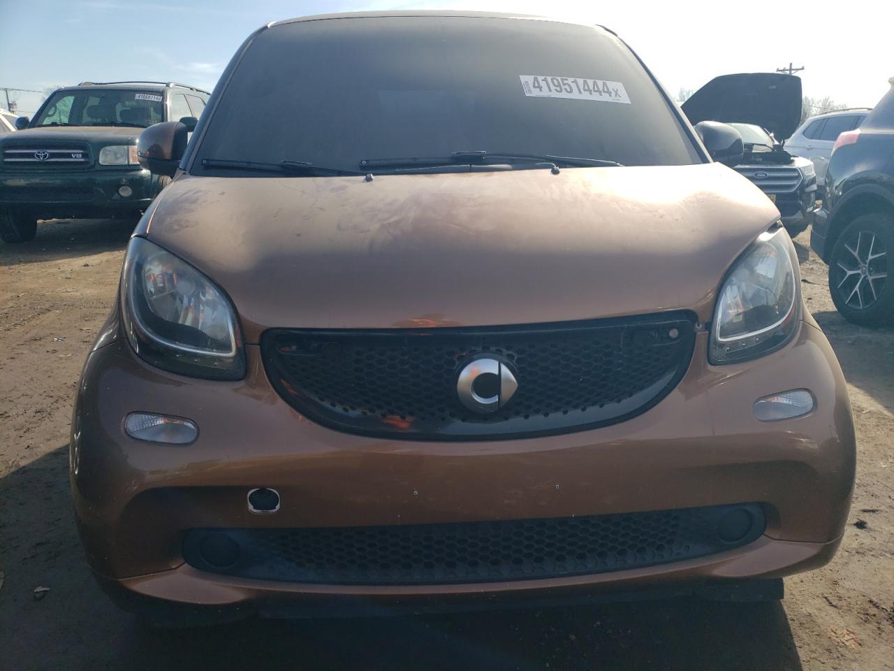 2016 Smart Fortwo vin: WMEFJ5DA7GK050515