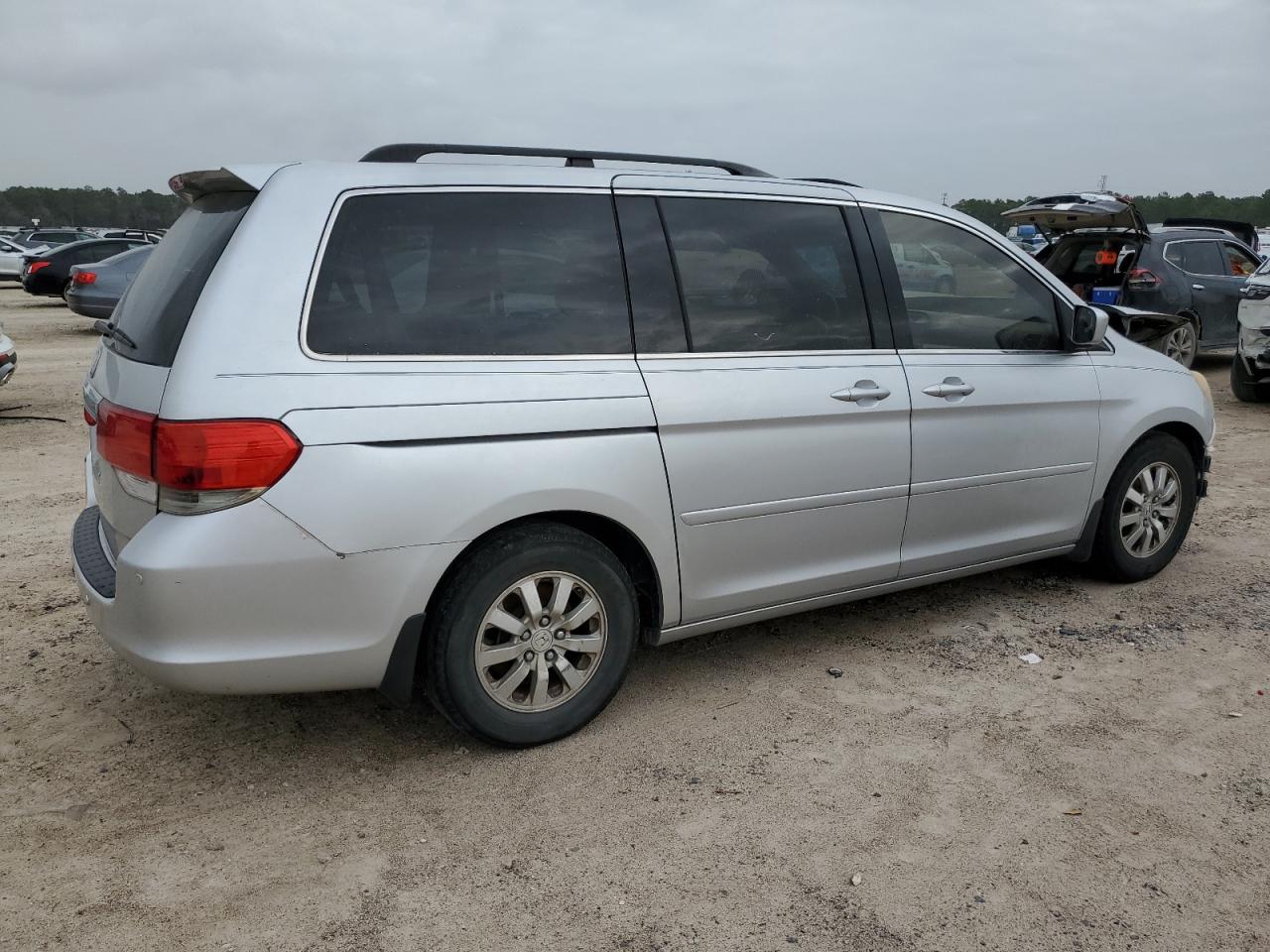 5FNRL3H68AB018631 2010 Honda Odyssey Exl