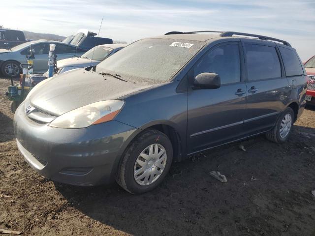 2010 Toyota Sienna CE