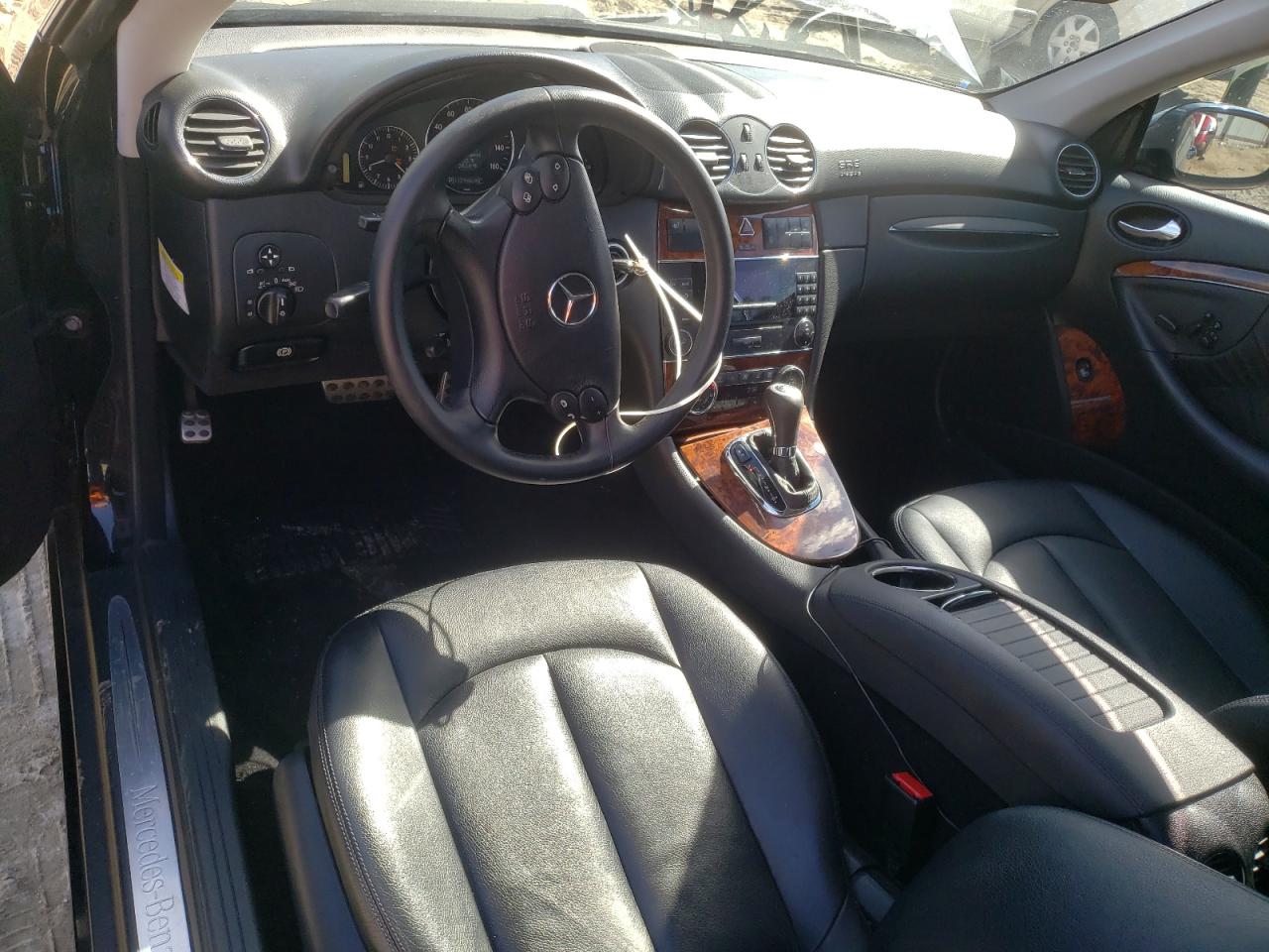 WDBTJ56H69F269696 2009 Mercedes-Benz Clk 350