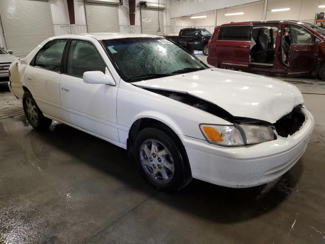 2000 Toyota Camry Ce VIN: 4T1BG22K5YU740545 Lot: 43105814