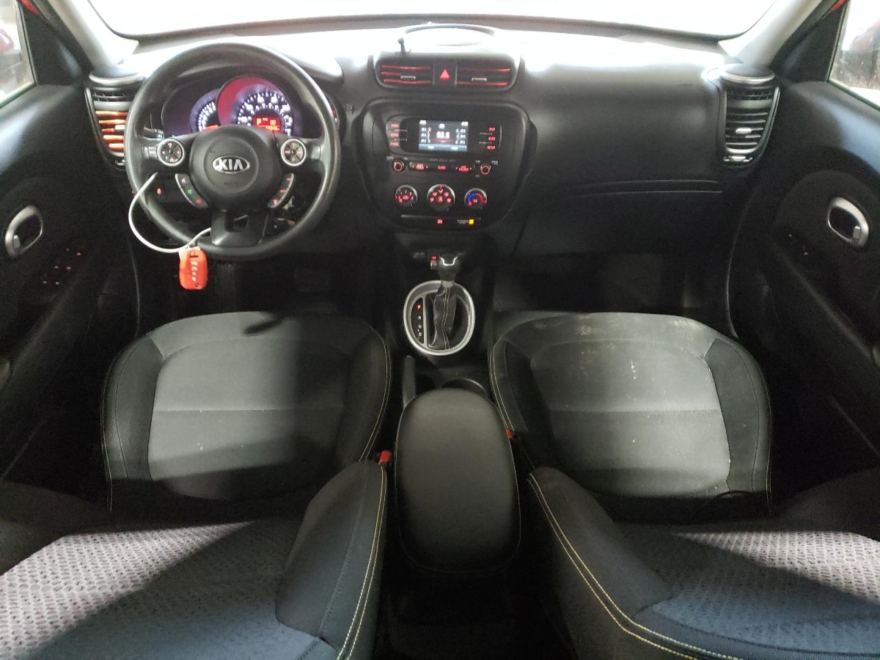 KNDJP3A52G7848877 2016 Kia Soul +