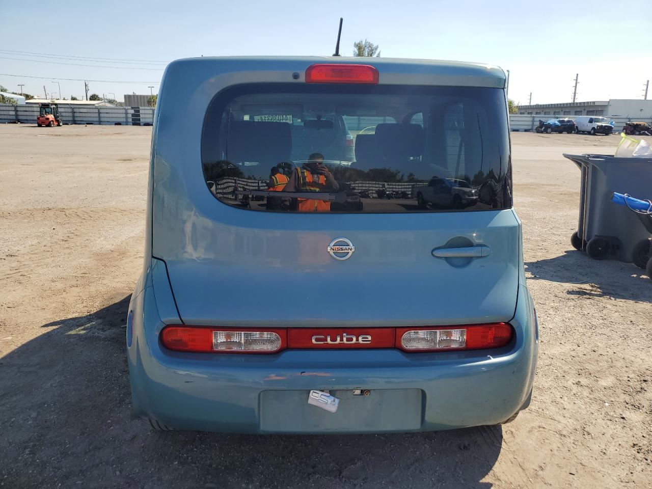 JN8AZ2KR3BT204542 2011 Nissan Cube Base