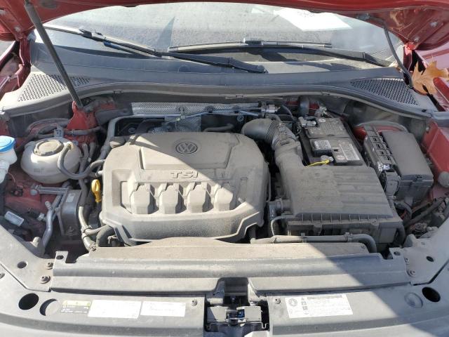 2018 VOLKSWAGEN TIGUAN SE - 3VV2B7AXXJM013135