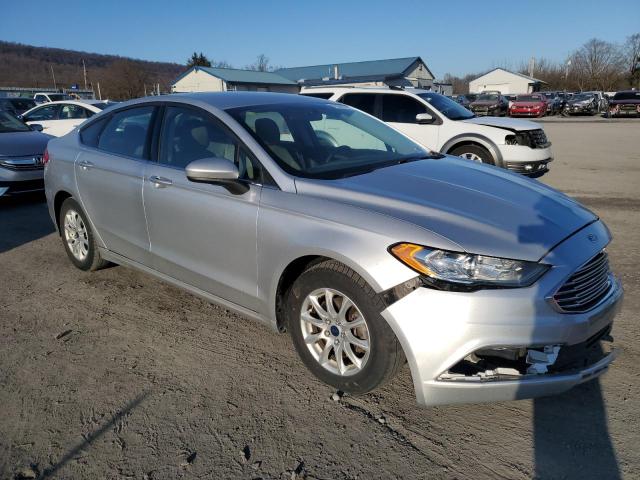 2017 Ford Fusion S VIN: 3FA6P0G72HR174453 Lot: 43905144