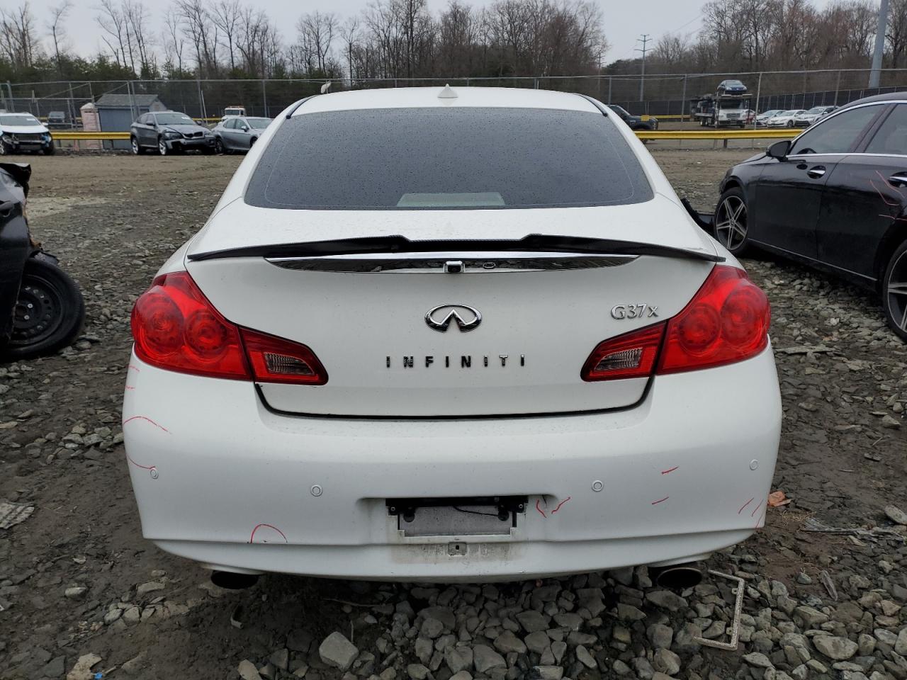 JN1CV6AR5AM250605 2010 Infiniti G37