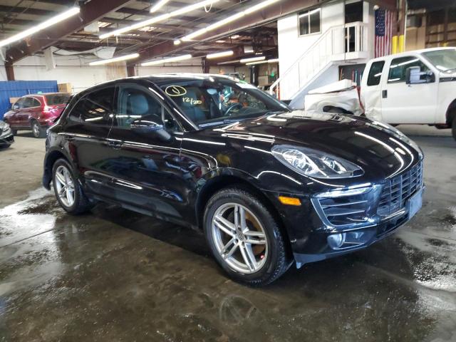 VIN WP1AA2A58HLB08799 2017 Porsche Macan no.4