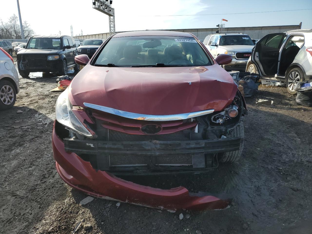 5NPEB4AC0DH575613 2013 Hyundai Sonata Gls