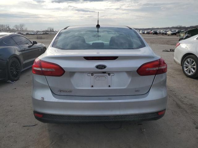 2015 Ford Focus Se VIN: 1FADP3F28FL256424 Lot: 43559234