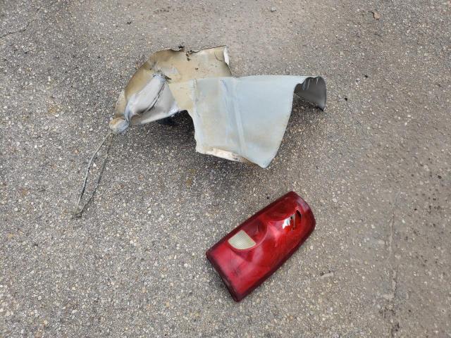 2005 Chevrolet Silverado K2500 Heavy Duty VIN: 1GCHK23205F867635 Lot: 40879834