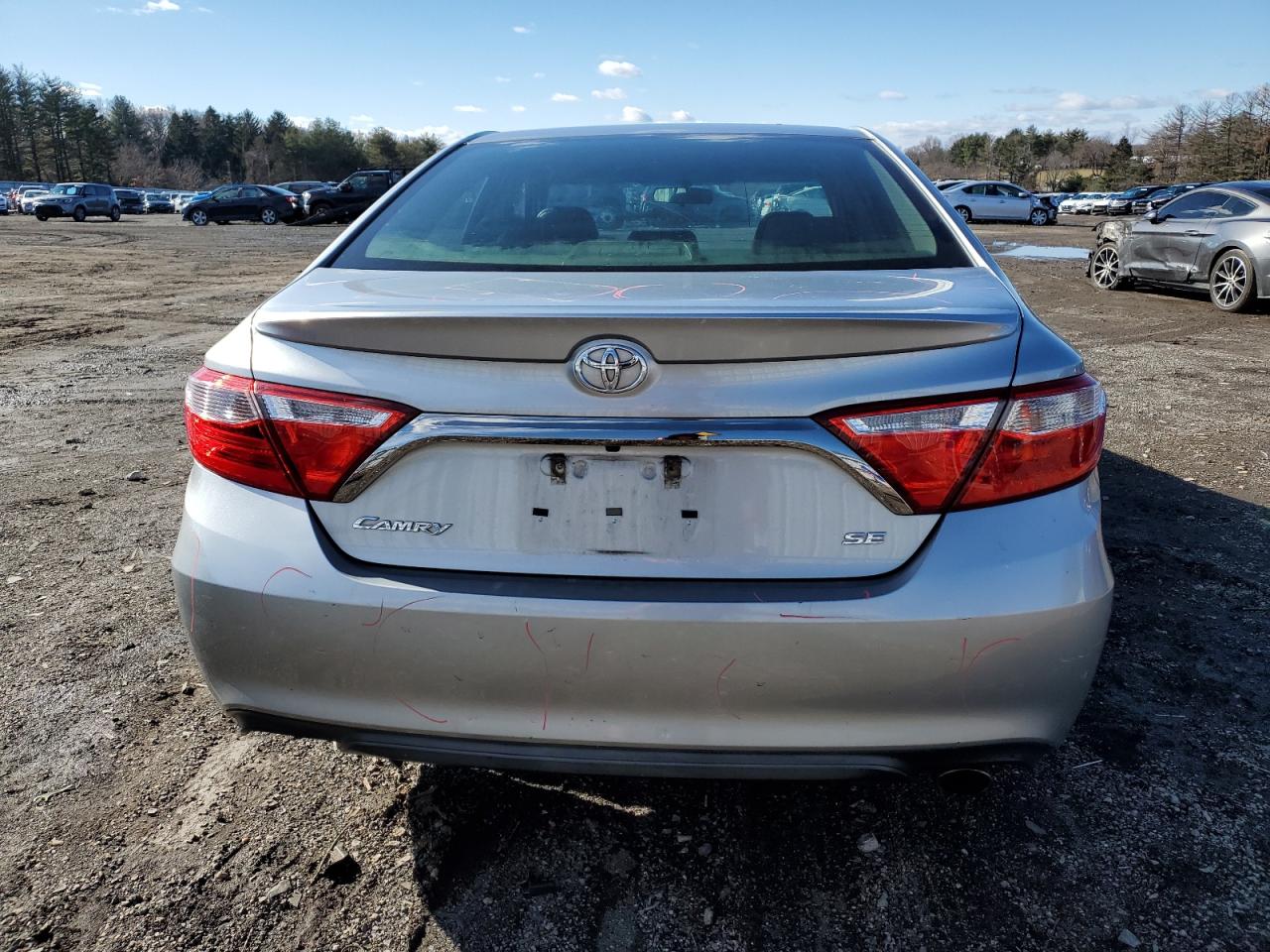 4T1BF1FK4FU918126 2015 Toyota Camry Le