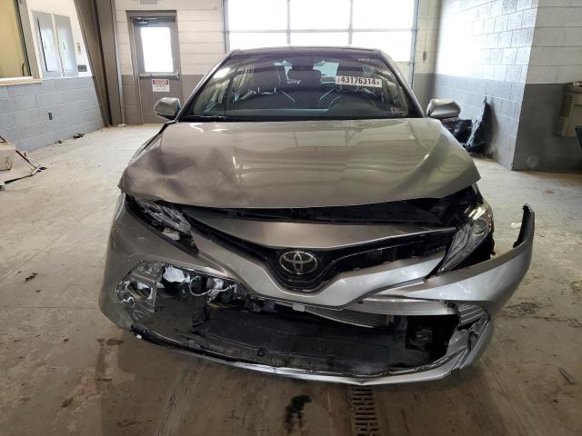 2020 TOYOTA CAMRY XLE 4T1F11AK5LU916291