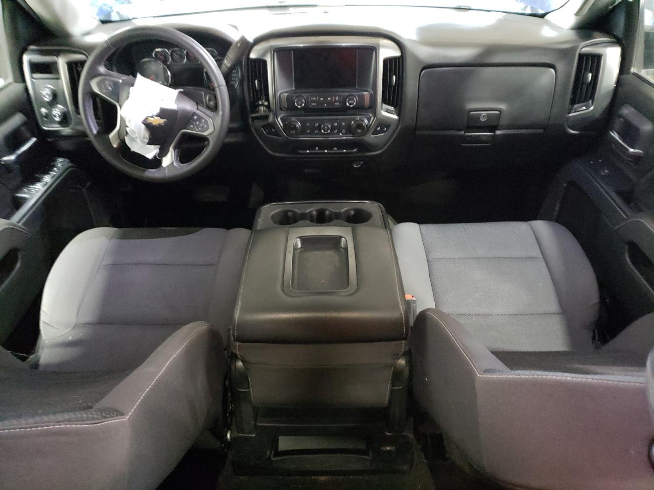 1GCVKREH8JZ131516 2018 Chevrolet Silverado K1500 Lt