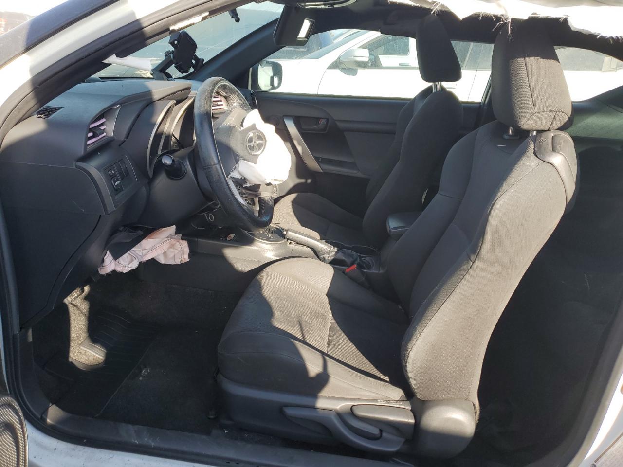 JTKJF5C77B3014593 2011 Toyota Scion Tc JTKJF5C77B3014593 2011 Toyota Scion Tc