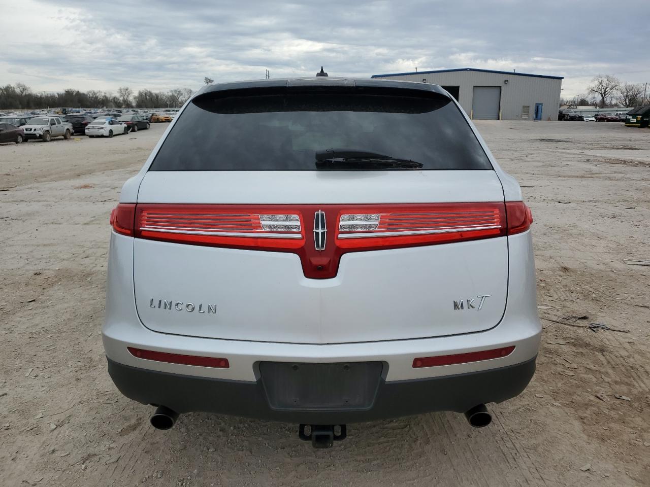 2lmhj5atxabj28123 2LMHJ5ATXABJ28123 2010 Lincoln Mkt