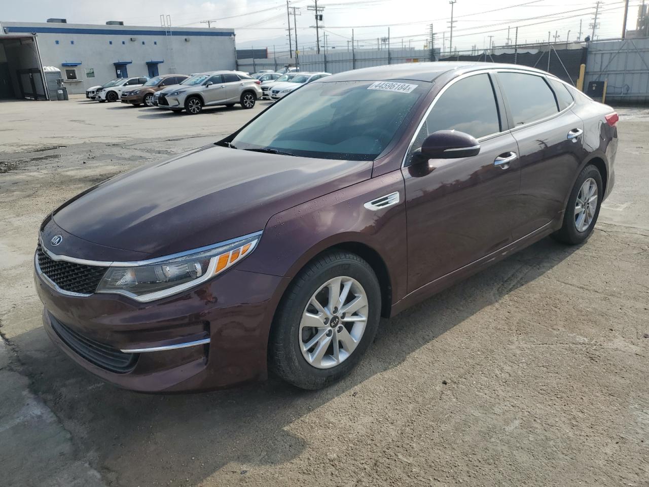 5XXGT4L32HG156831 2017 Kia Optima Lx