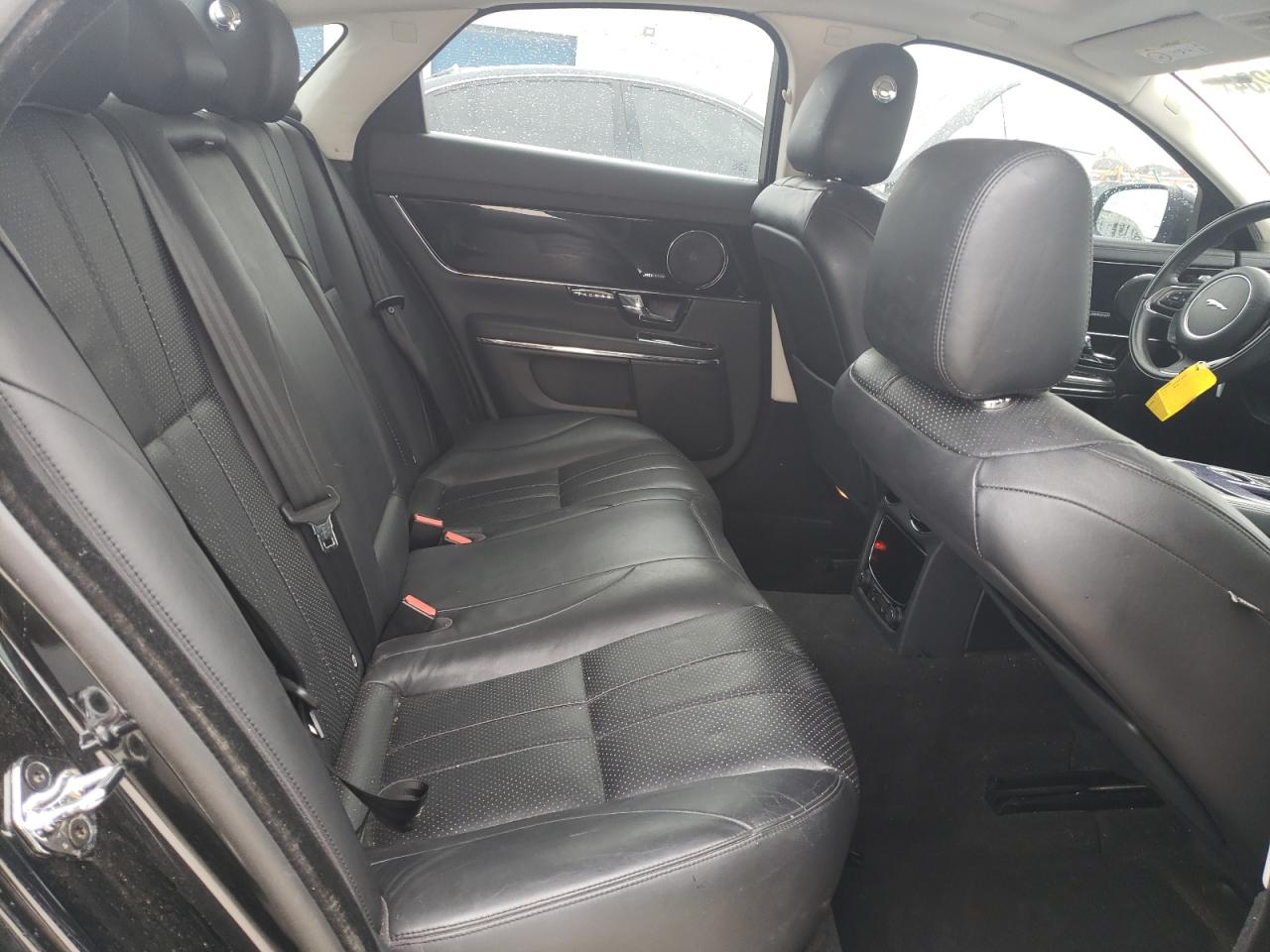 SAJWA1C72D8V45762 2013 Jaguar Xj