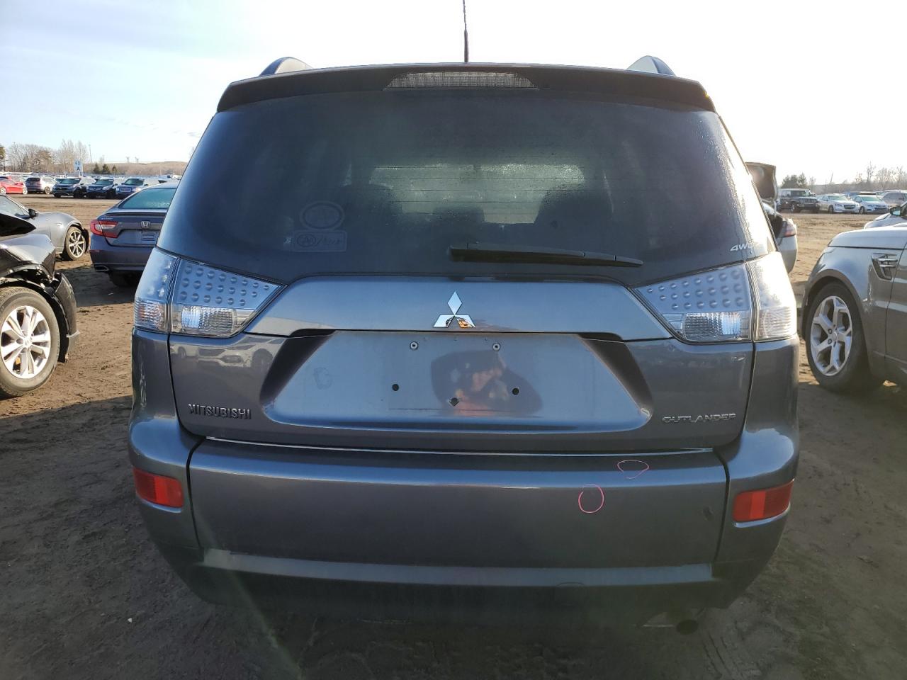 JA4LT21W39Z605135 2009 Mitsubishi Outlander Es