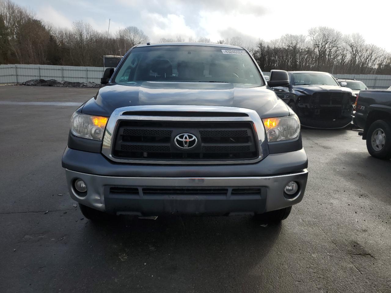 5TFUY5F17AX132267 2010 Toyota Tundra Double Cab Sr5