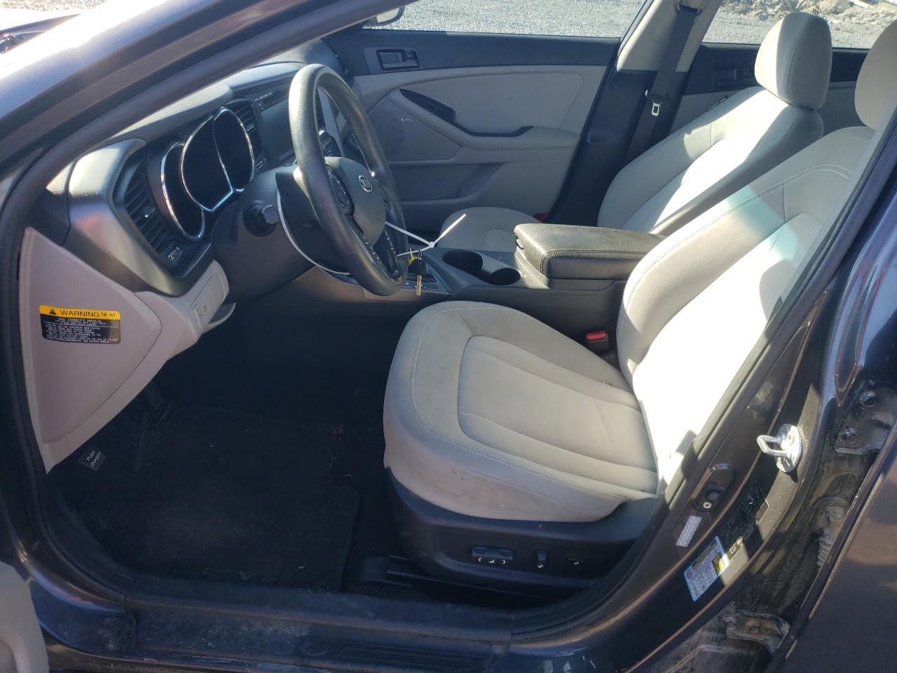 KNAGM4A70B5186471 2011 Kia Optima Lx