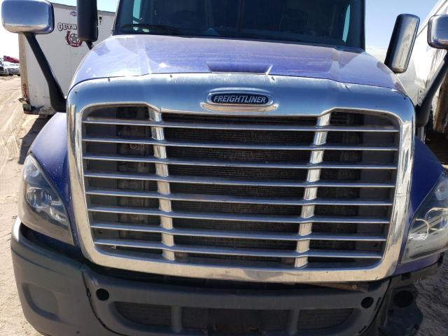 VIN 19XFC2F65KE050492 2017 FREIGHTLINER ALL OTHER no.7