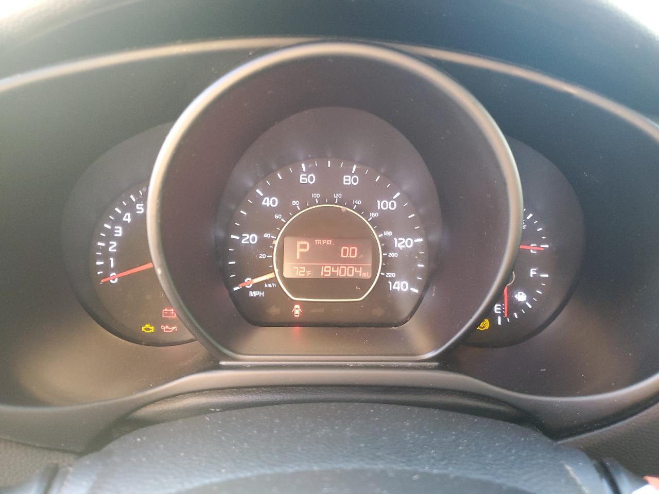 KNDJN2A23G7285439 2016 Kia Soul