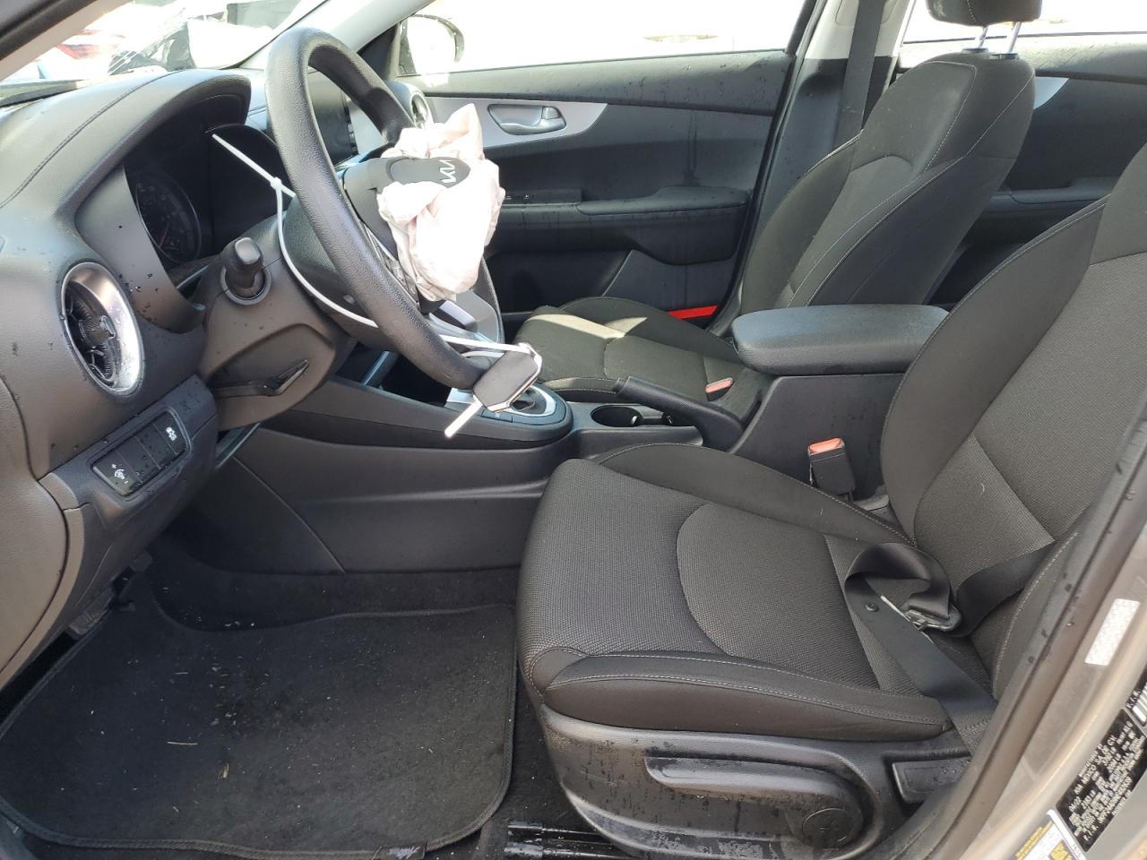 3KPF24AD9NE482639 2022 Kia Forte Fe