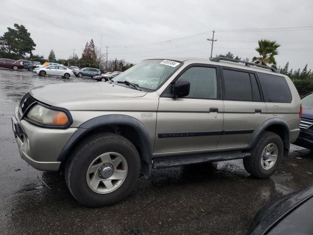 2003 Mitsubishi Montero Sport ES