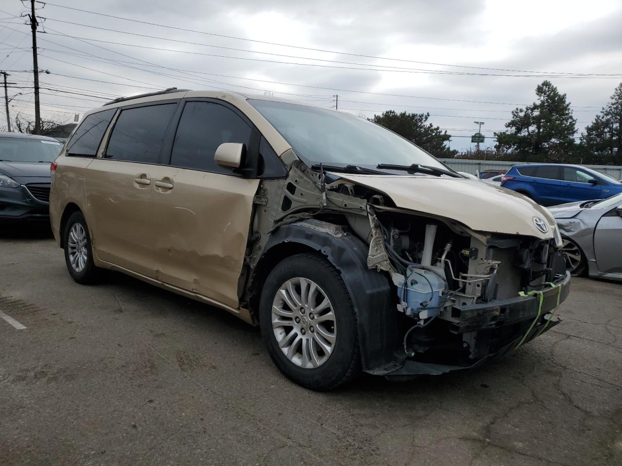 5TDYK3DC0BS053042 2011 Toyota Sienna Xle