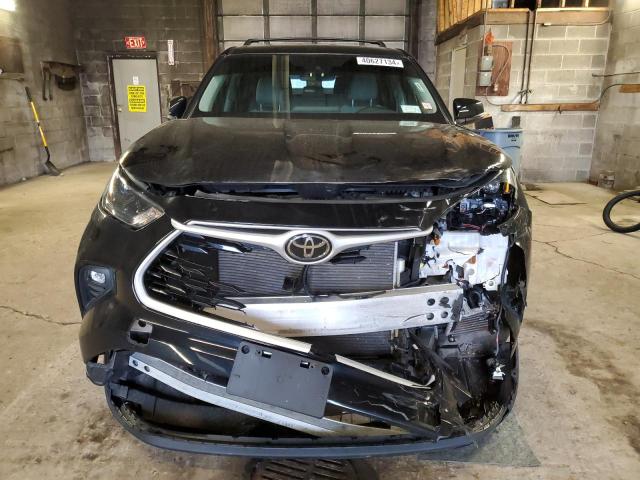 VIN 5TDBZRBH8NS256977 2022 Toyota Highlander, L no.5