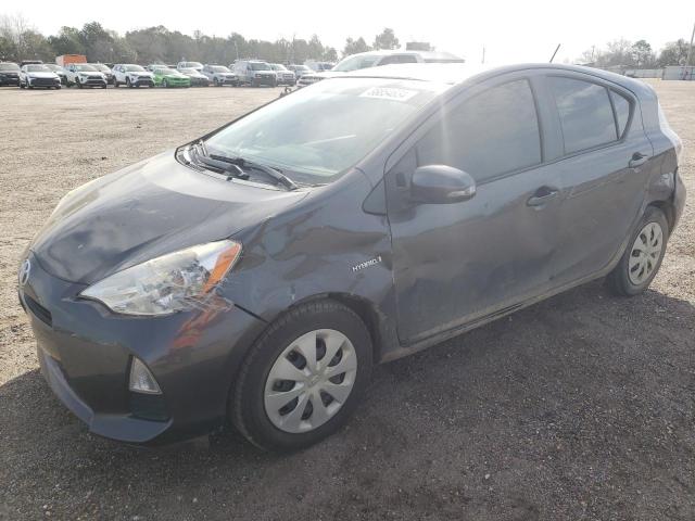 2014 Toyota Prius c 