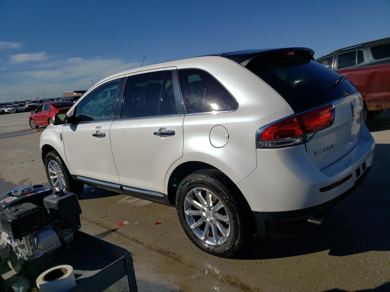 2LMDJ8JK8FBL32143 2015 Lincoln Mkx