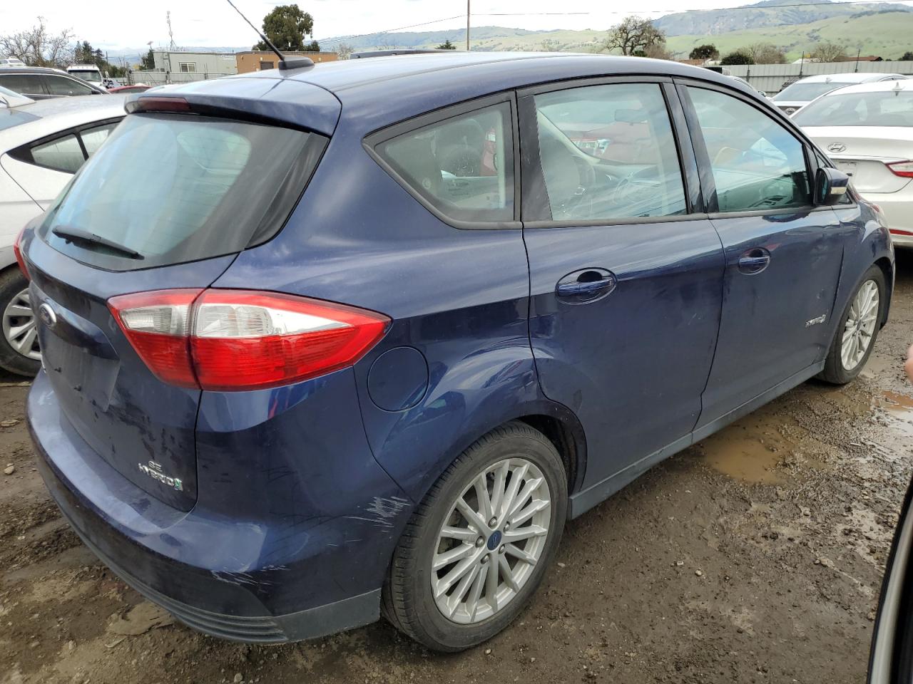 1FADP5AU1GL104815 2016 Ford C-Max Se