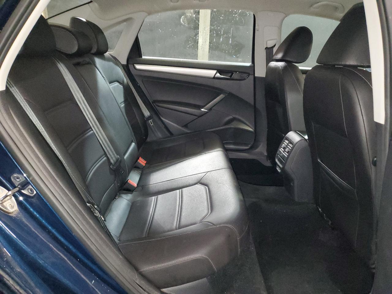 1vwsa7a33mc014158 1VWSA7A33MC014158 2021 Volkswagen Passat Se
