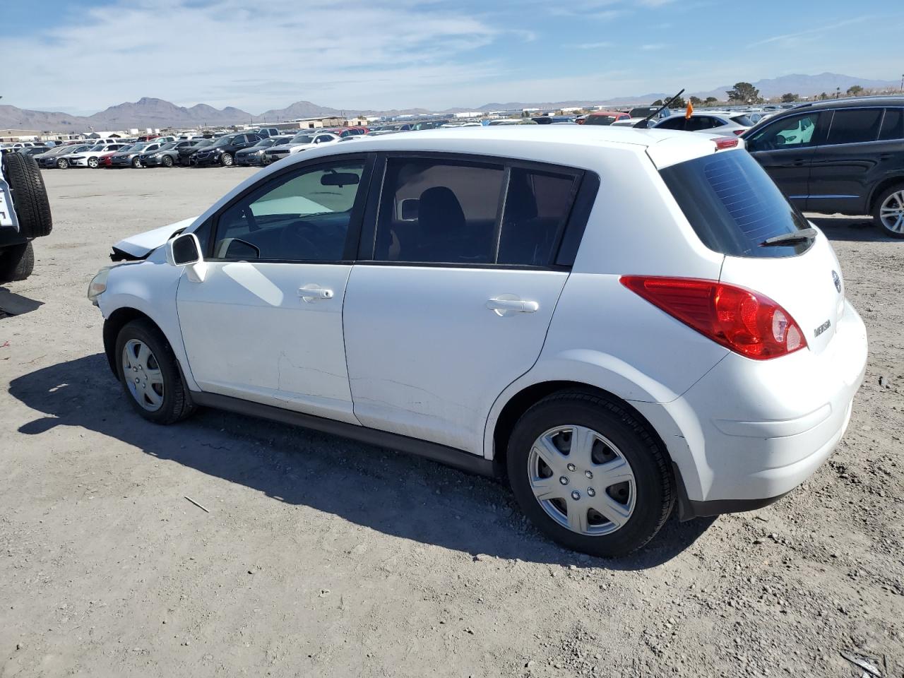 3N1BC13E88L435606 2008 Nissan Versa S