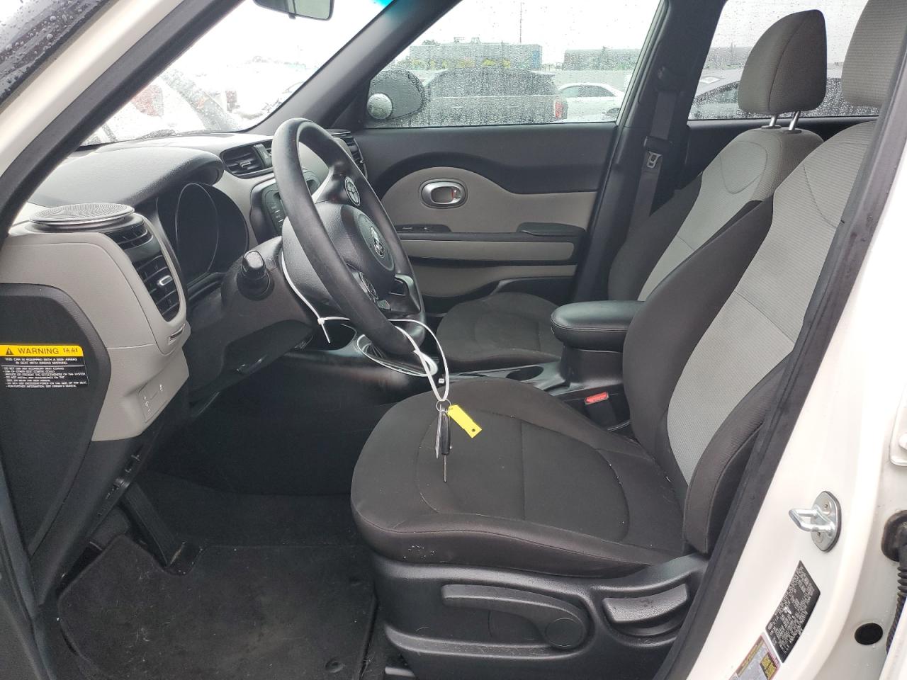 KNDJN2A28J7622078 2018 Kia Soul