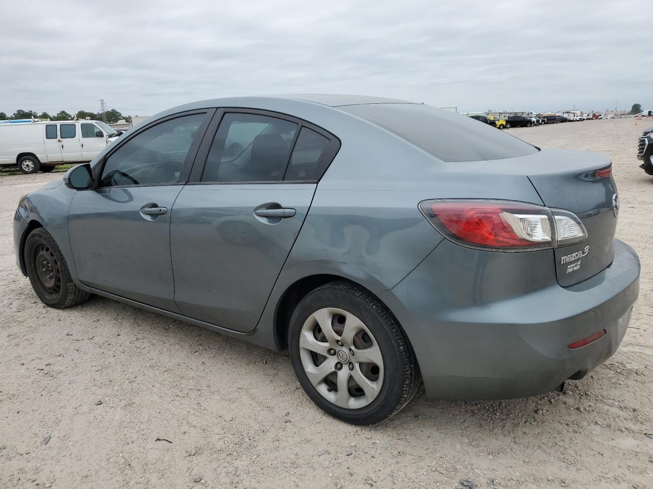 JM1BL1TF3D1742981 2013 Mazda 3 I