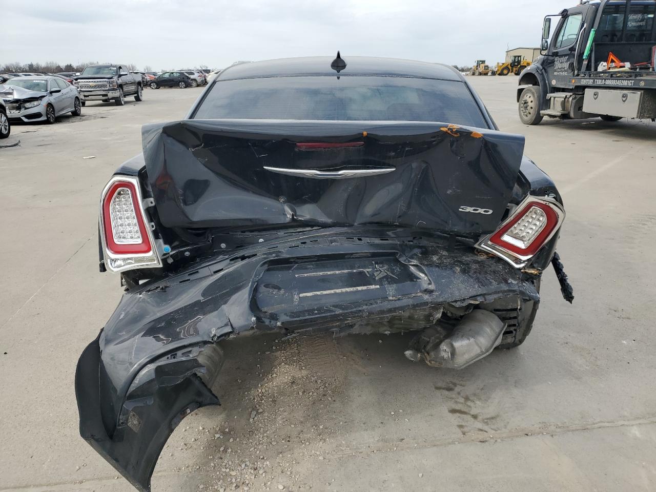 2C3CCAAG4HH593623 2017 Chrysler 300 Limited