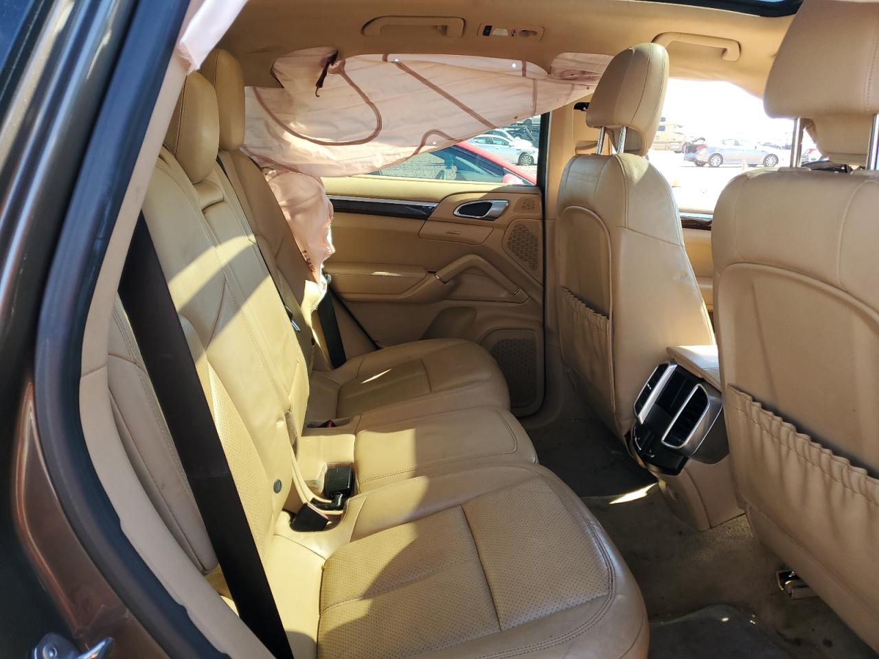 wp1af2a28ela30544 WP1AF2A28ELA30544 2014 Porsche Cayenne