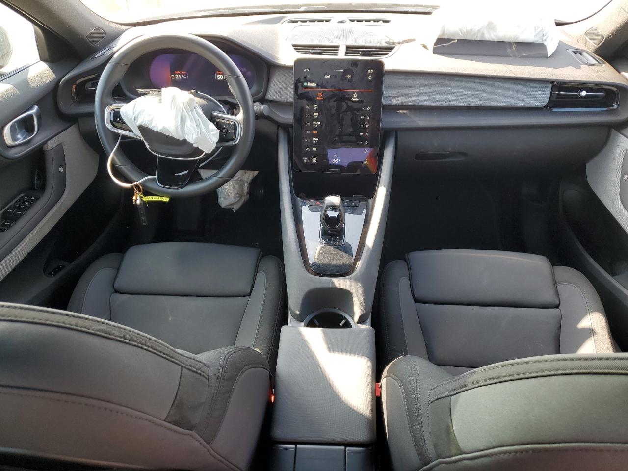 LPSED3KA4NL051842 2022 Polestar 2