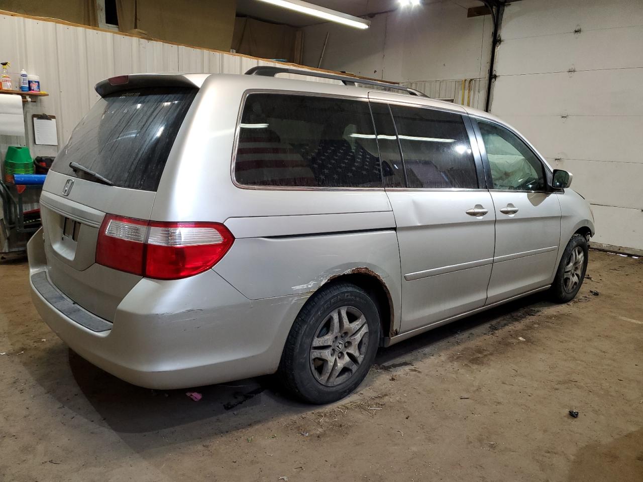 5FNRL386X6B415720 2006 Honda Odyssey Exl