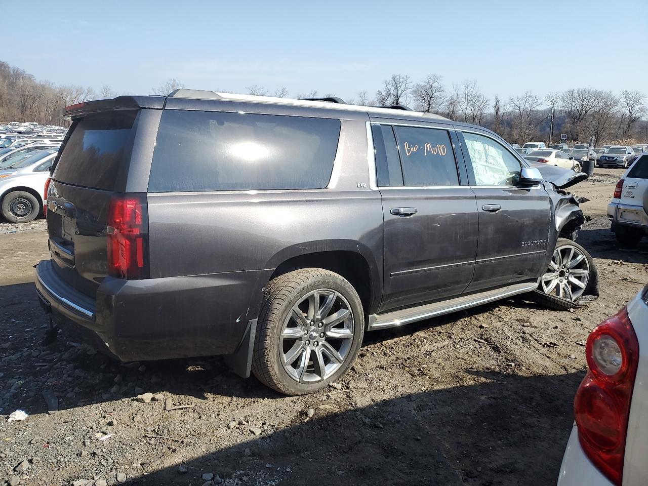 2016 Chevrolet Suburban K1500 Ltz vin: 1GNSKJKC6GR427017