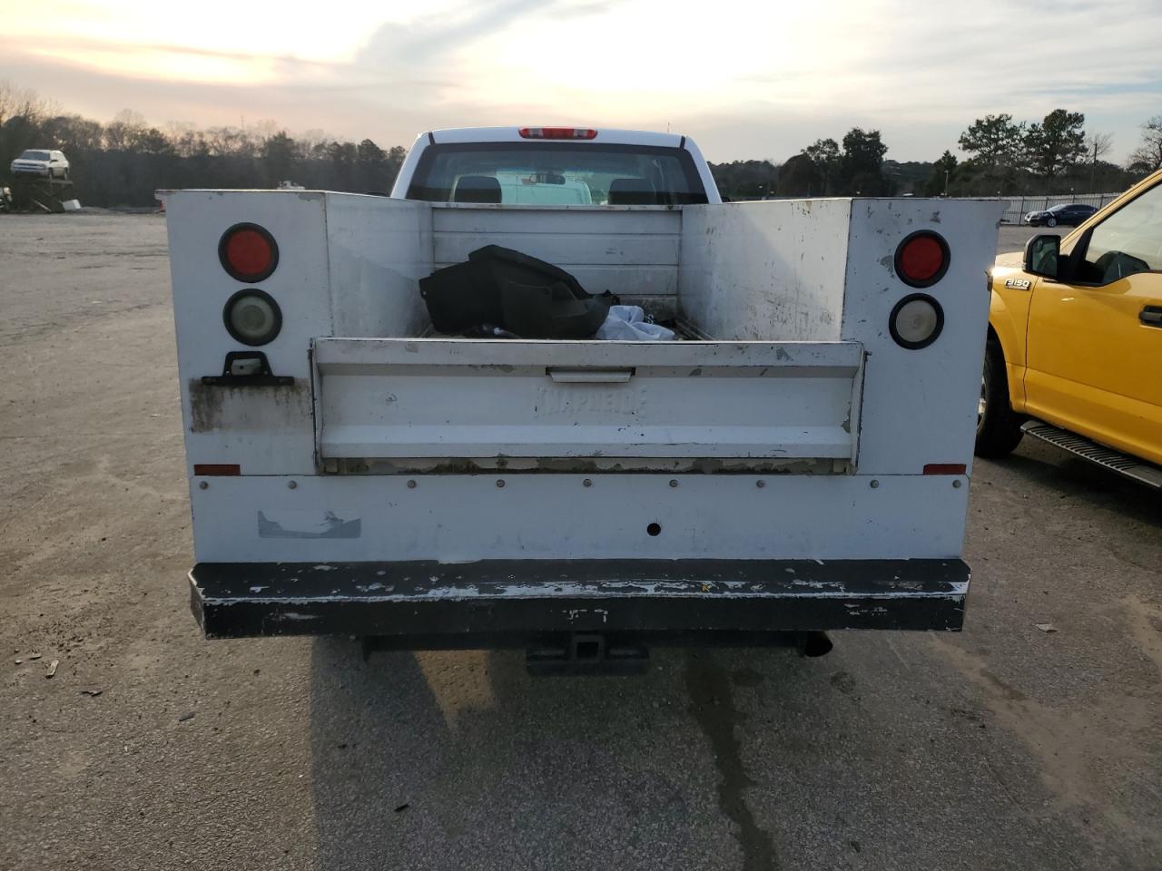 1GB2CVCGXBZ338708 2011 Chevrolet Silverado C2500 Heavy Duty