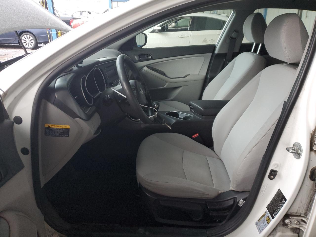 KNAGM4A79E5478544 2014 Kia Optima Lx