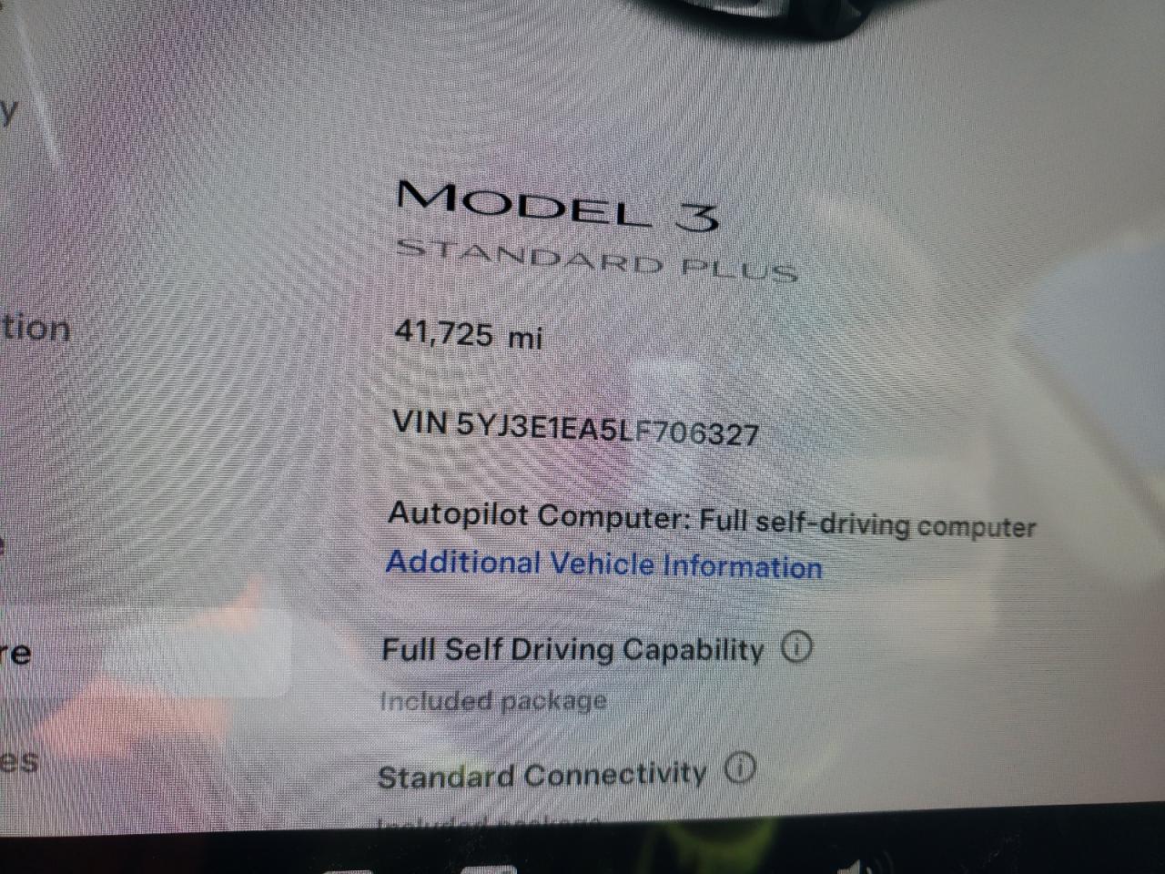 TESLA MODEL 3