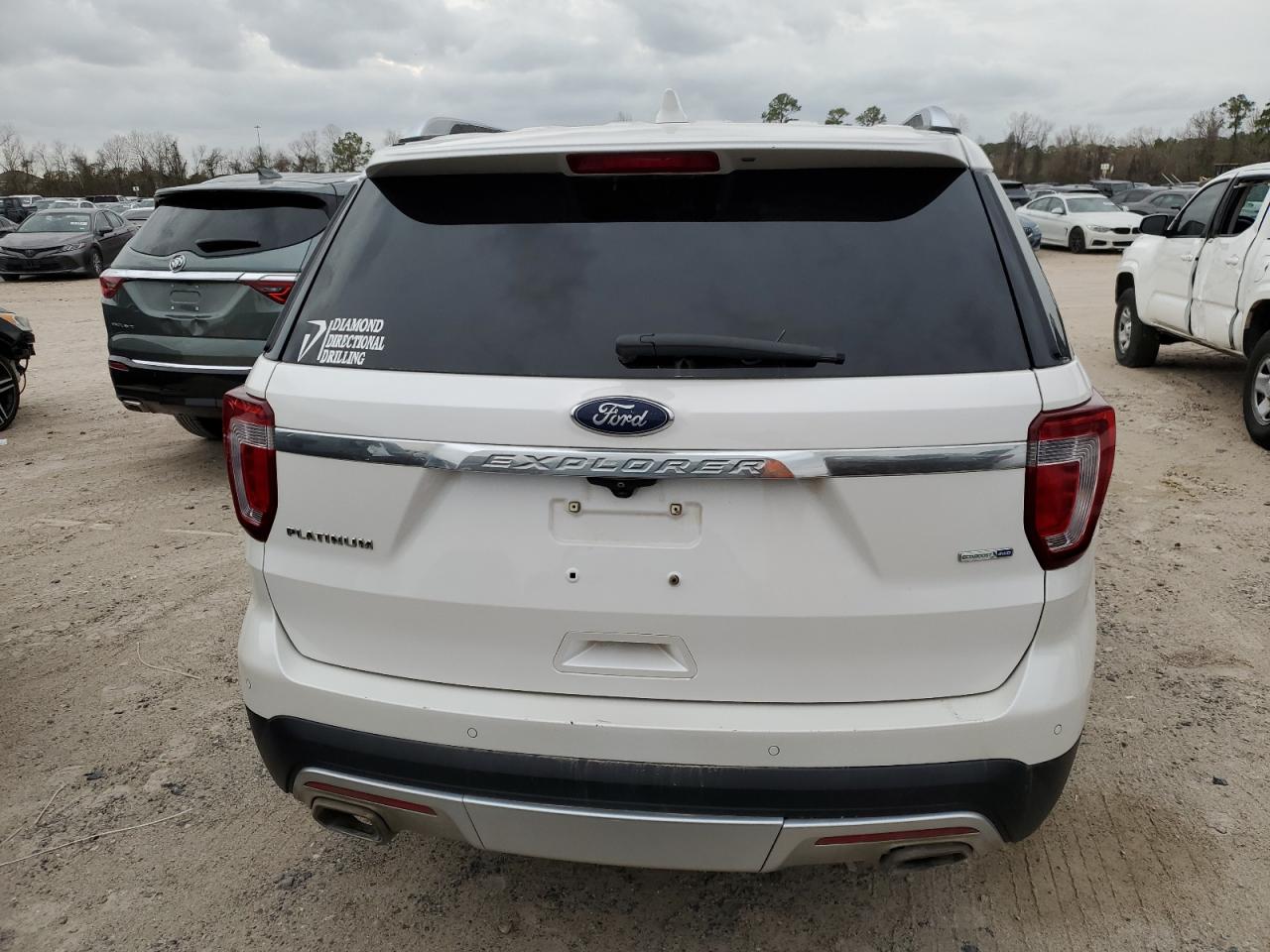 VIN: 1FM5K8HT4HGC84678 2017 FORD EXPLORER