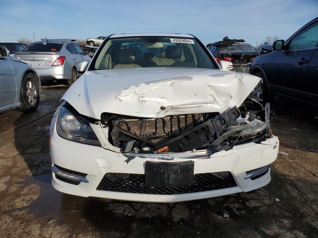 VIN WDDGF8AB6DA833528 2013 Mercedes-Benz C-Class, 3... no.5