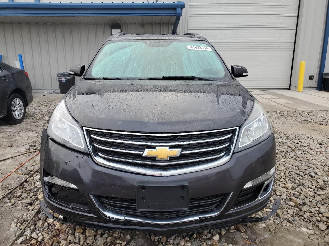 1GNKVHKD1FJ144692 2015 Chevrolet Traverse Lt