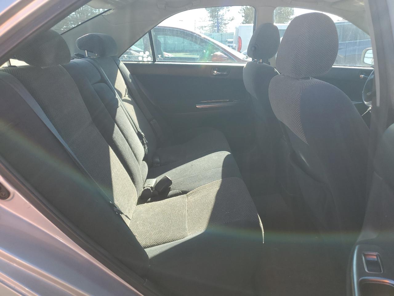 4T1BE32K64U289440 2004 Toyota Camry Le