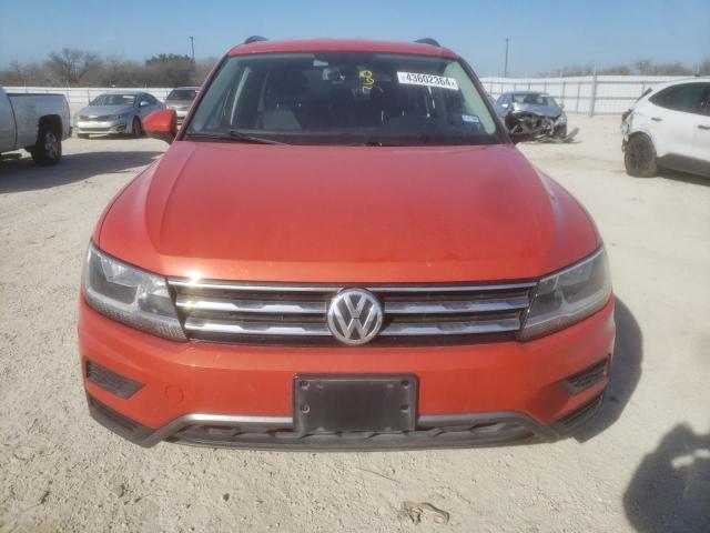 2018 VOLKSWAGEN TIGUAN SE 3VV3B7AX9JM183653